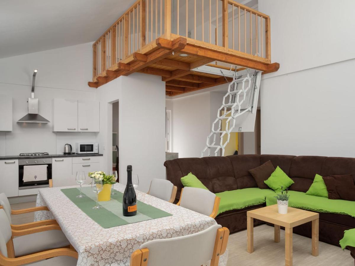 Holiday Home Lavendel - Mlk159 By Interhome Dobrinj 외부 사진