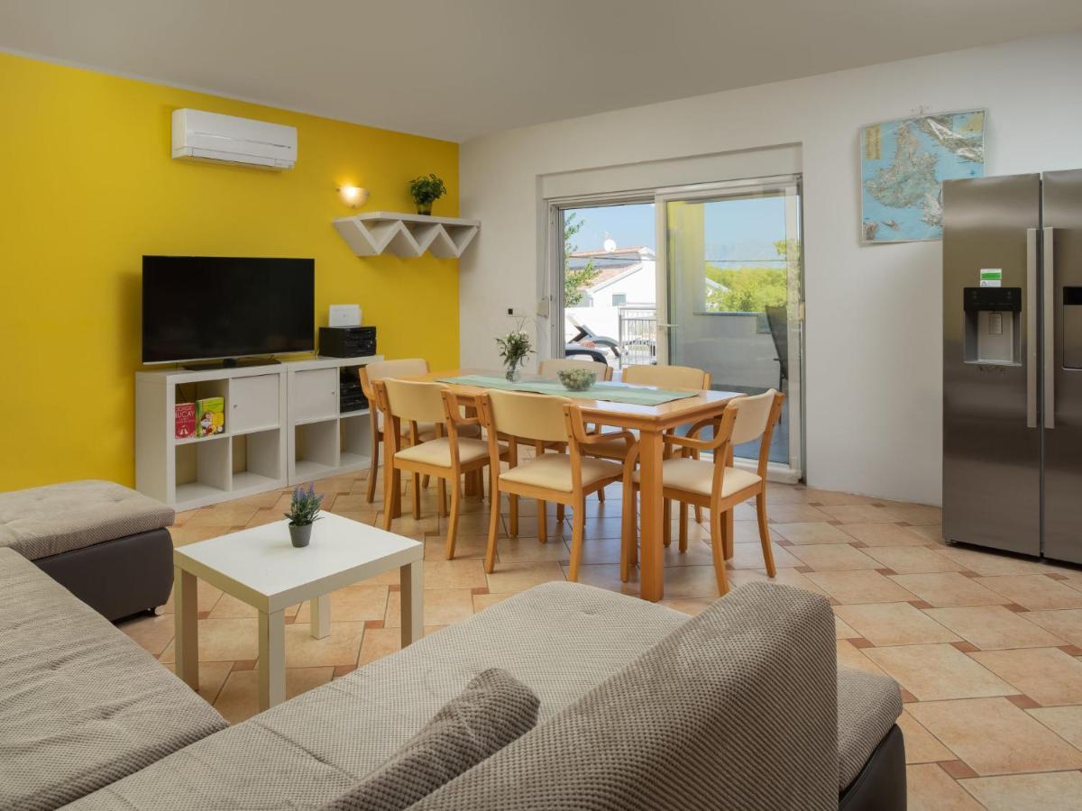 Holiday Home Lavendel - Mlk159 By Interhome Dobrinj 외부 사진