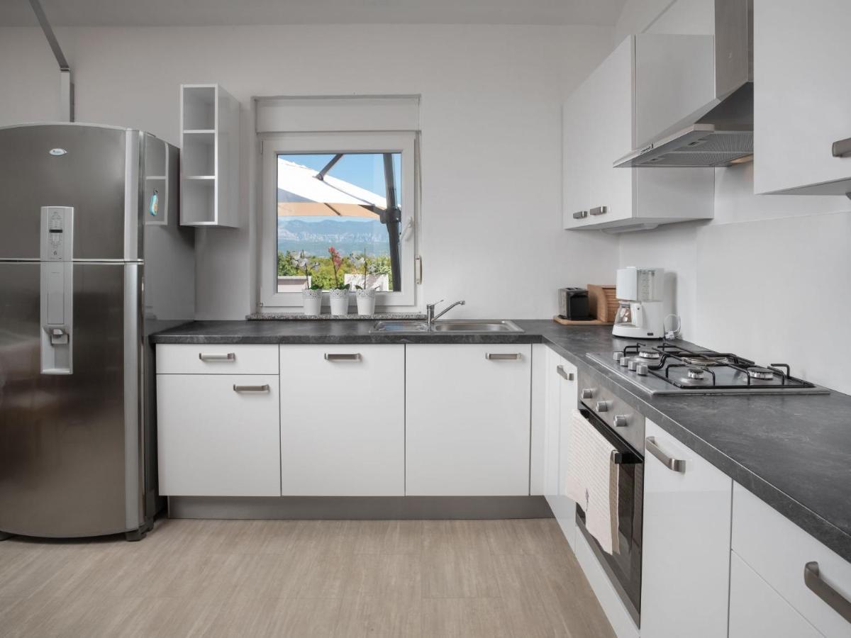 Holiday Home Lavendel - Mlk159 By Interhome Dobrinj 외부 사진
